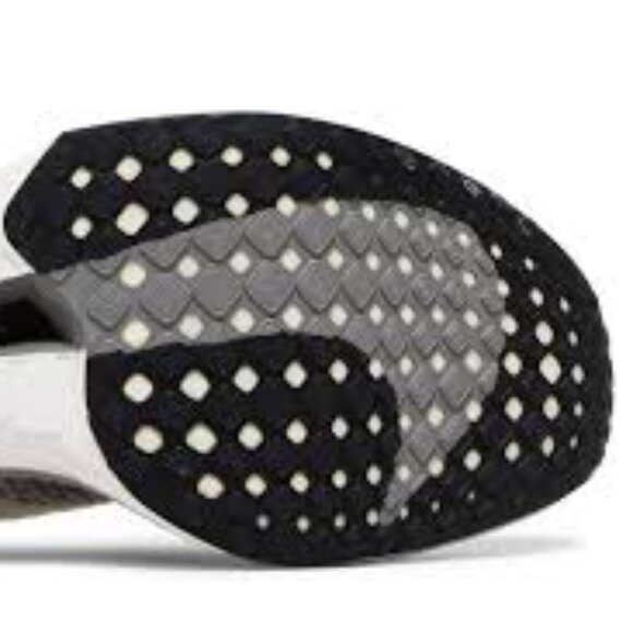 Nike ZoomX Vaporfly 3 size 11.5 DV4129 100, super light and perfect for running. - Picture 10 of 11